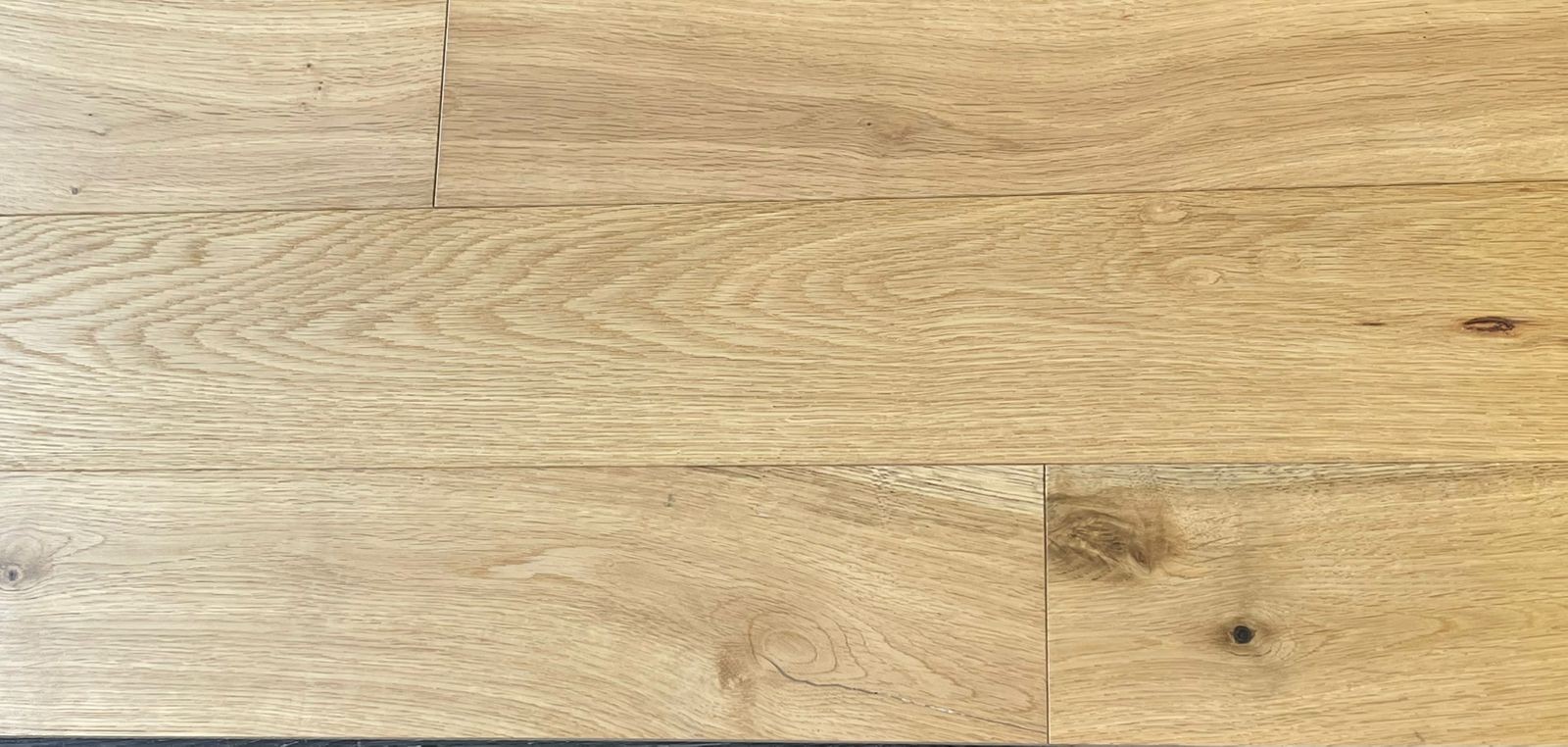 Инженерная Доска Wood Bee Дуб natur brush / натур браш abcd uv-лак, gloss 5-9%, матовый 14мм Инженерная Доска Wood Bee Дуб natur brush / натур браш abcd uv-лак, gloss 5-9%, матовый 14мм