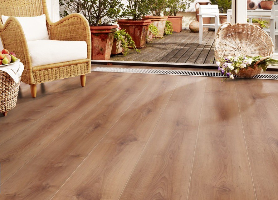 Ламинат Kaindl 37573 Дуб natural touch обтертый sh Ламинат Kaindl 37573 Дуб natural touch обтертый sh
